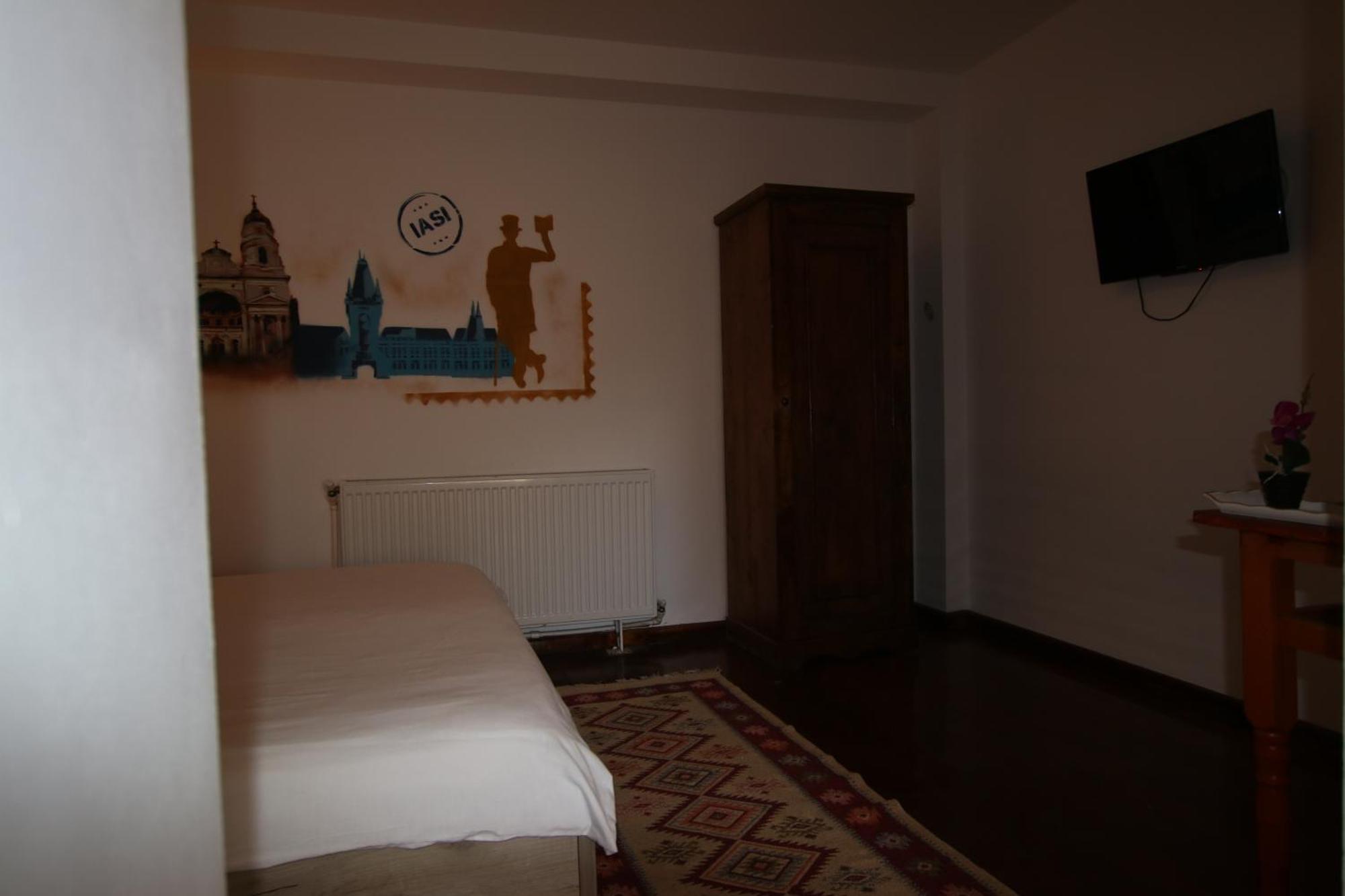B&B Duo Caffe Baneasa Boekarest Buitenkant foto