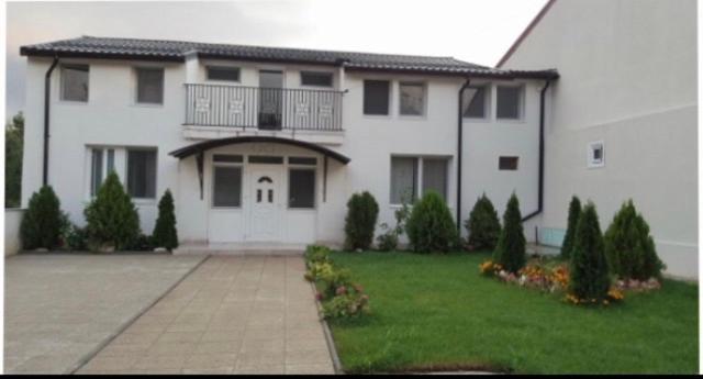 B&B Duo Caffe Baneasa Boekarest Buitenkant foto